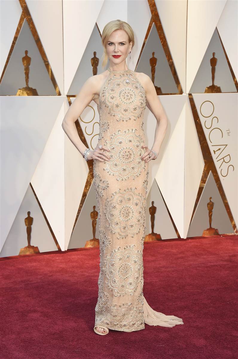 today-academy-awards-red-carpet-nicole-kidman-170226_41f5155c73564ee13749bb1c571783f7.today-inline-large2x