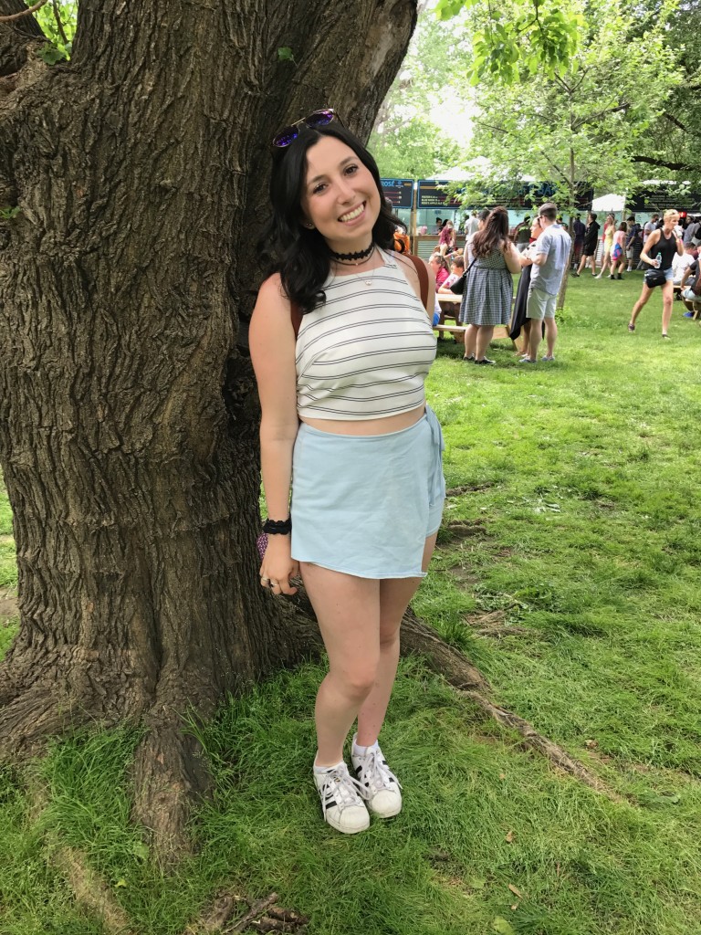 Style Director Julie Rajman (@JulieRajman) + friends hit up the Gov Ball in NYC, sporting comfy + casual looks for some fun all weekend long!