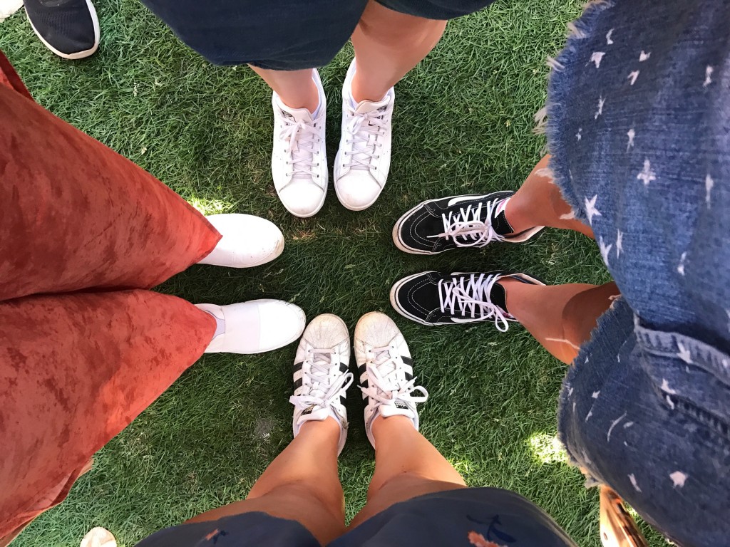 Style Director Julie Rajman (@JulieRajman) + friends hit up the Gov Ball in NYC, sporting comfy + casual looks for some fun all weekend long!