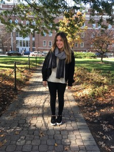 Style Director Julie Rajman (@JulieRajman) gets ready for class wearing a cozy white sweater, infinity scarf and black sneakers!